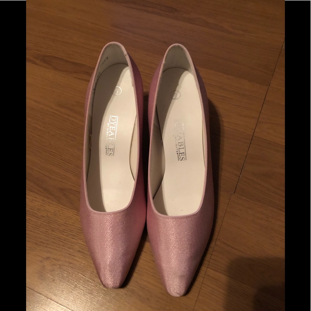 Highlights Dyeable Shoes